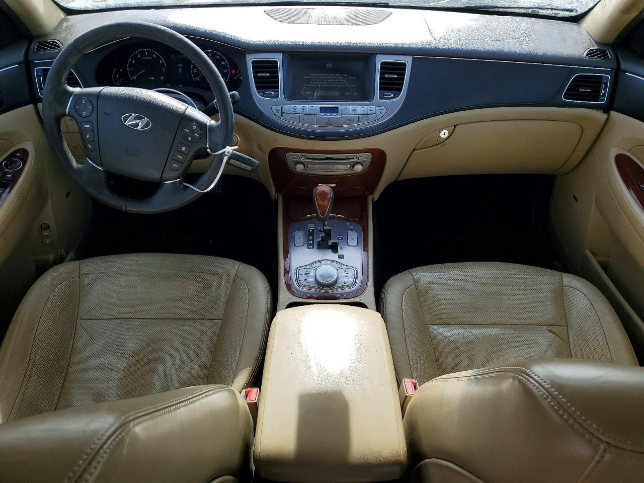https://f005.backblazeb2.com/file/img-partshotlines-com/Inventory/MA528/Vehicle/69853_08.jpg