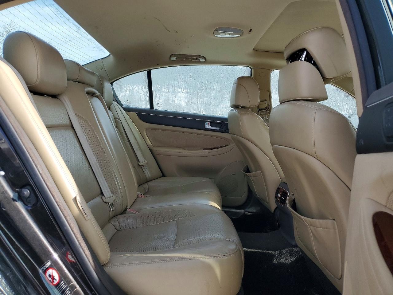 https://f005.backblazeb2.com/file/img-partshotlines-com/Inventory/MA528/Vehicle/69853_09.jpg