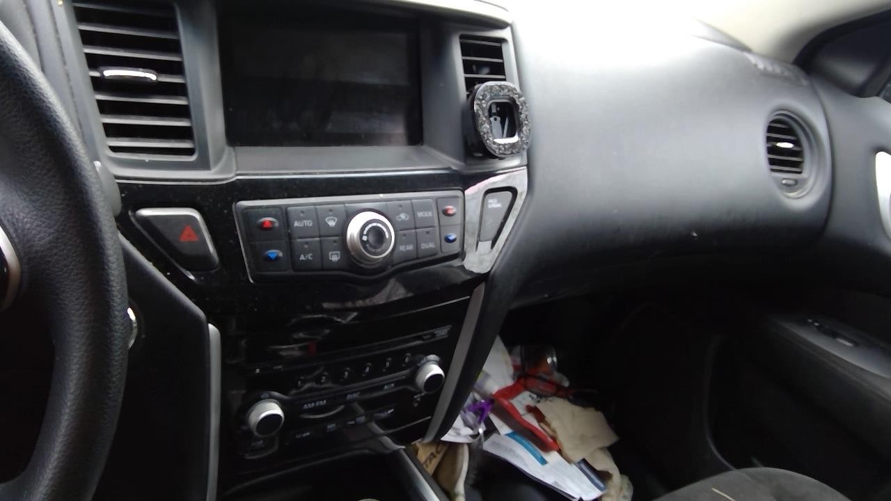 https://f005.backblazeb2.com/file/img-partshotlines-com/Inventory/MA528/Vehicle/69972_10.jpg