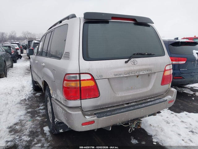 https://f005.backblazeb2.com/file/img-partshotlines-com/Inventory/MA528/Vehicle/70115_03.jpg