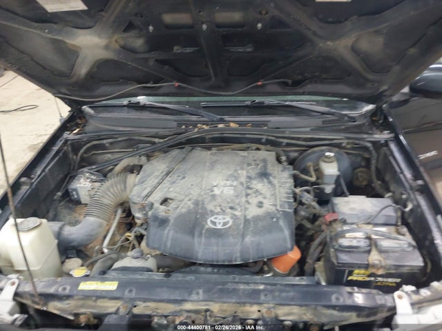Vehicle/70242_10.jpg