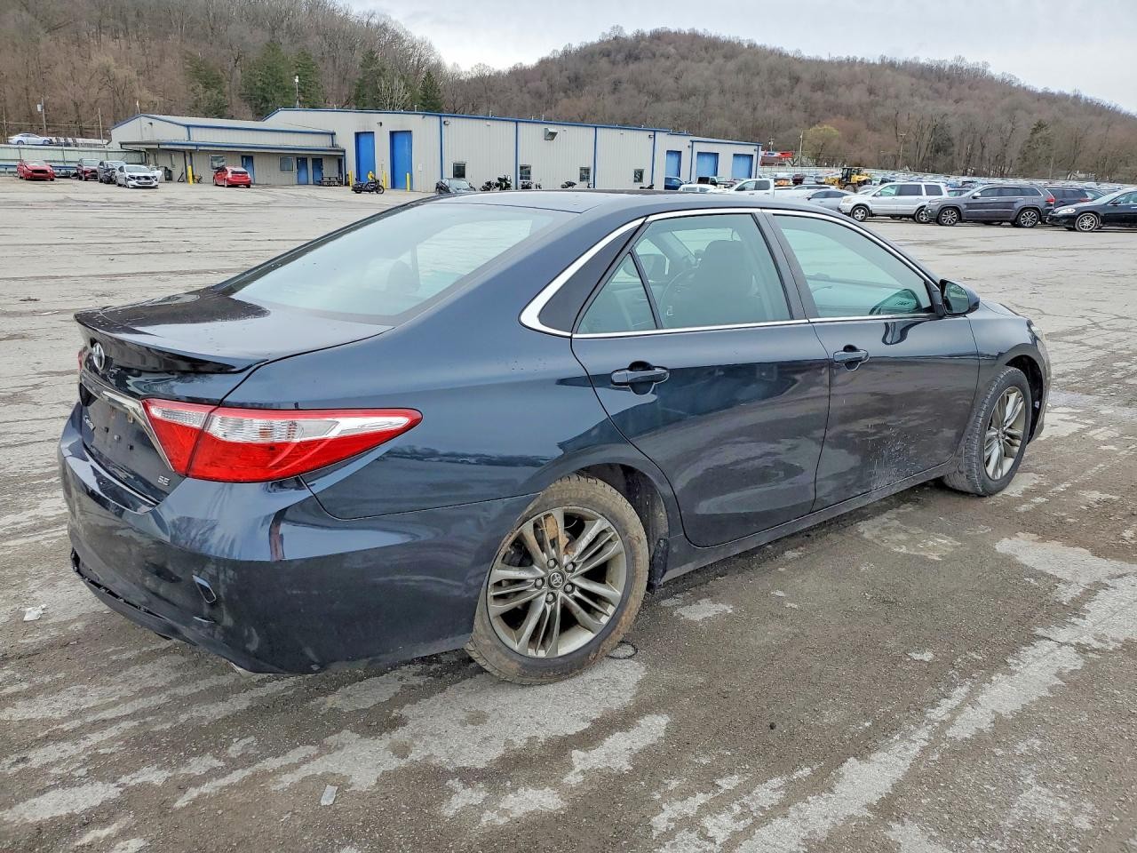 Vehicle/70740_03.jpg