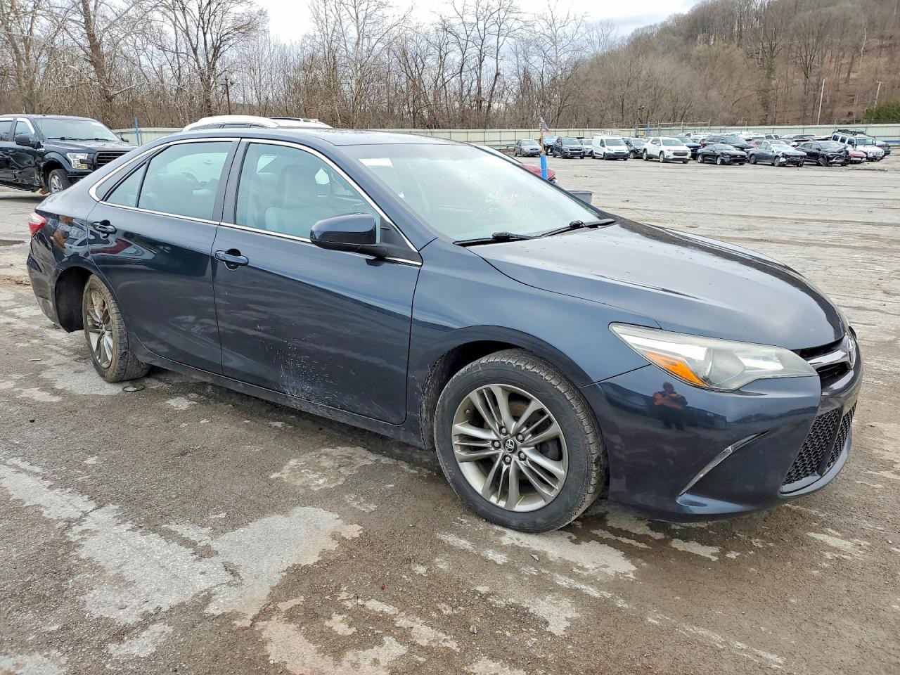 Vehicle/70740_04.jpg