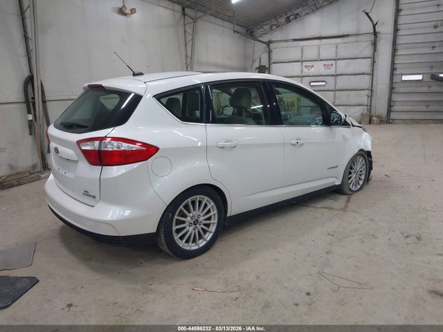 Vehicle/70776_04.jpg