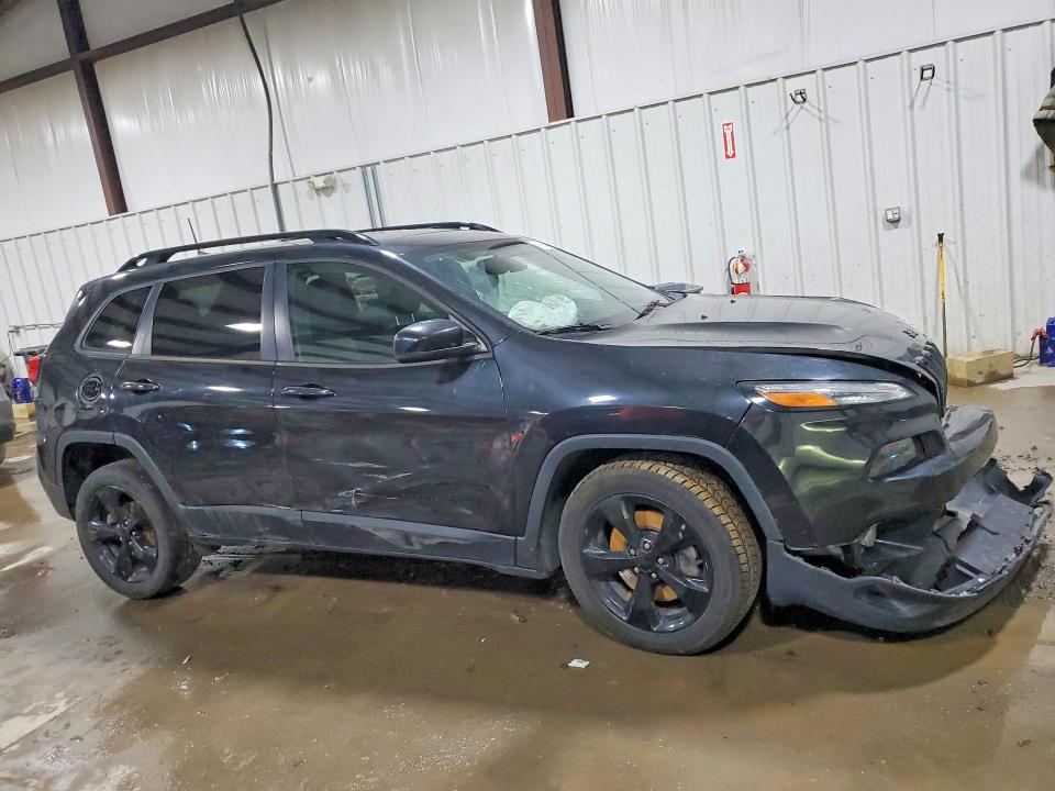 https://f005.backblazeb2.com/file/img-partshotlines-com/Inventory/MA528/Vehicle/70978_04.jpg