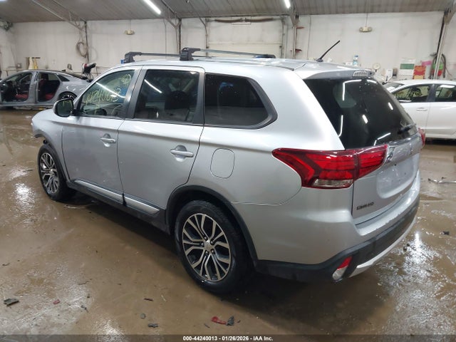 https://f005.backblazeb2.com/file/img-partshotlines-com/Inventory/MA528/Vehicle/71078_03.jpg