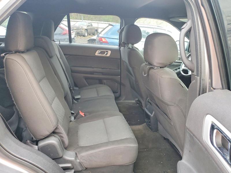 https://f005.backblazeb2.com/file/img-partshotlines-com/Inventory/MA528/Vehicle/71211_10.jpg