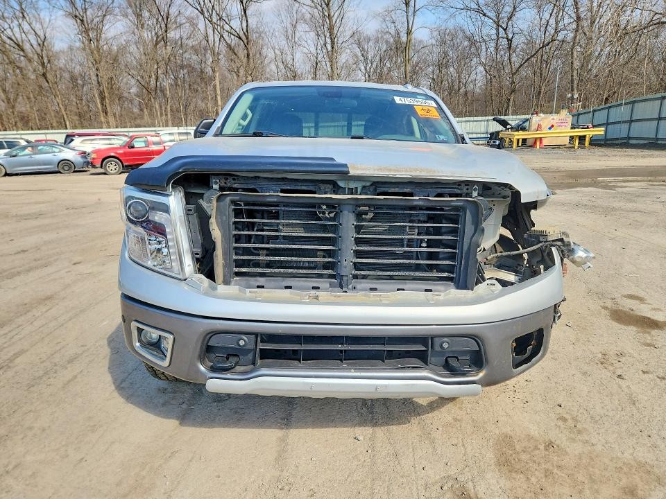 https://f005.backblazeb2.com/file/img-partshotlines-com/Inventory/MA528/Vehicle/71236_05.jpg