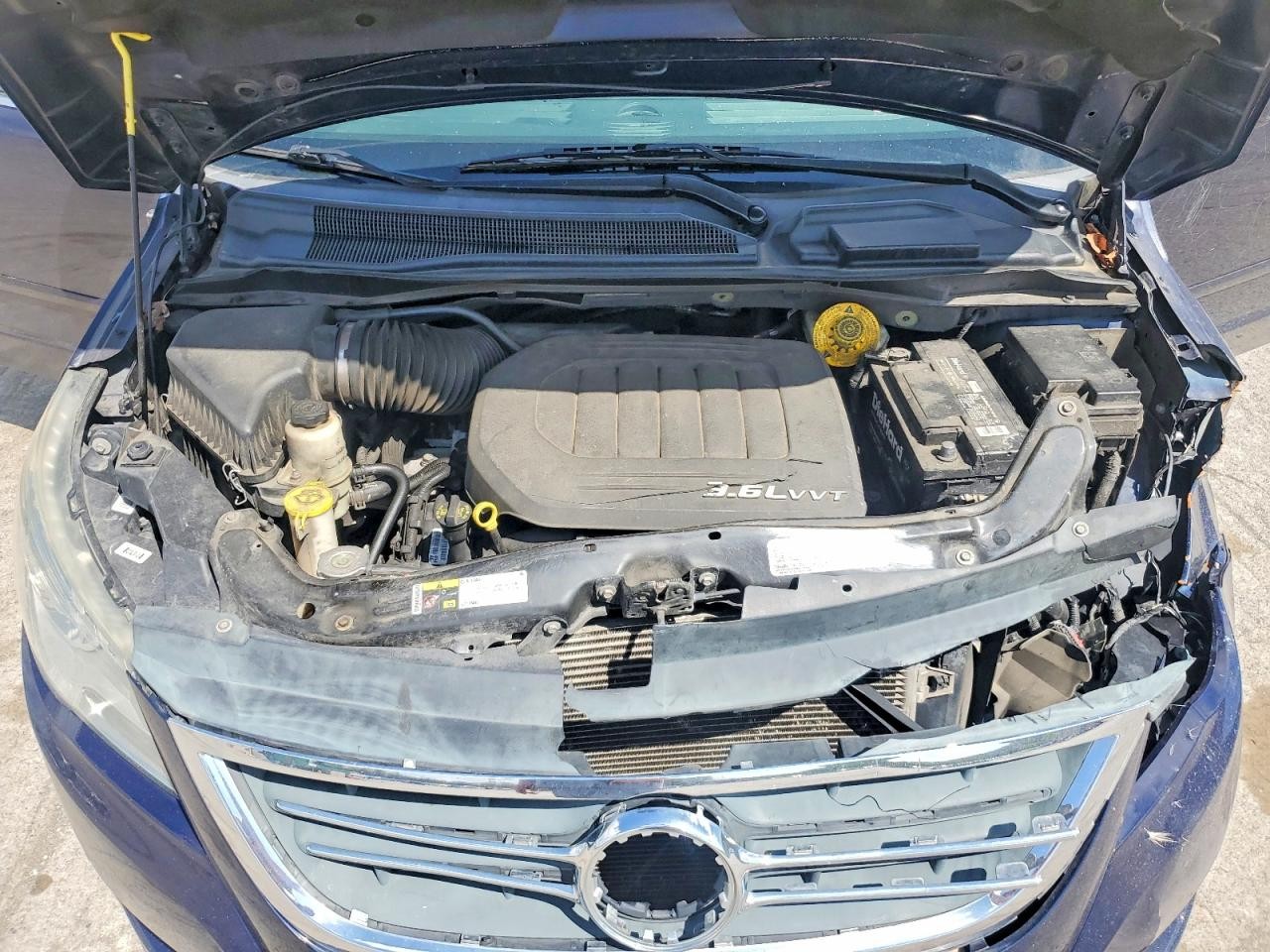 https://f005.backblazeb2.com/file/img-partshotlines-com/Inventory/MA528/Vehicle/71369_11.jpg