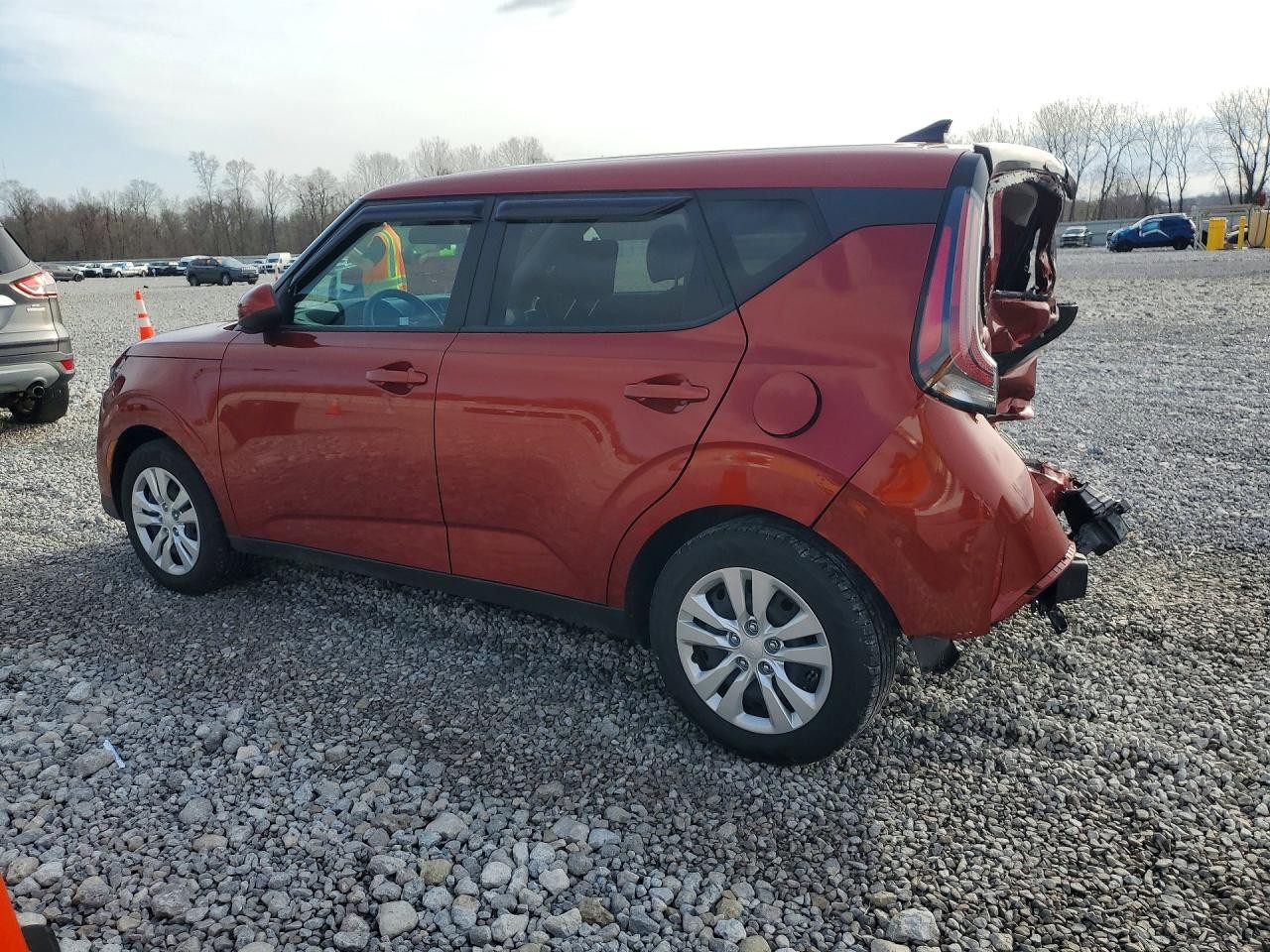 https://f005.backblazeb2.com/file/img-partshotlines-com/Inventory/MA528/Vehicle/71377_02.jpg