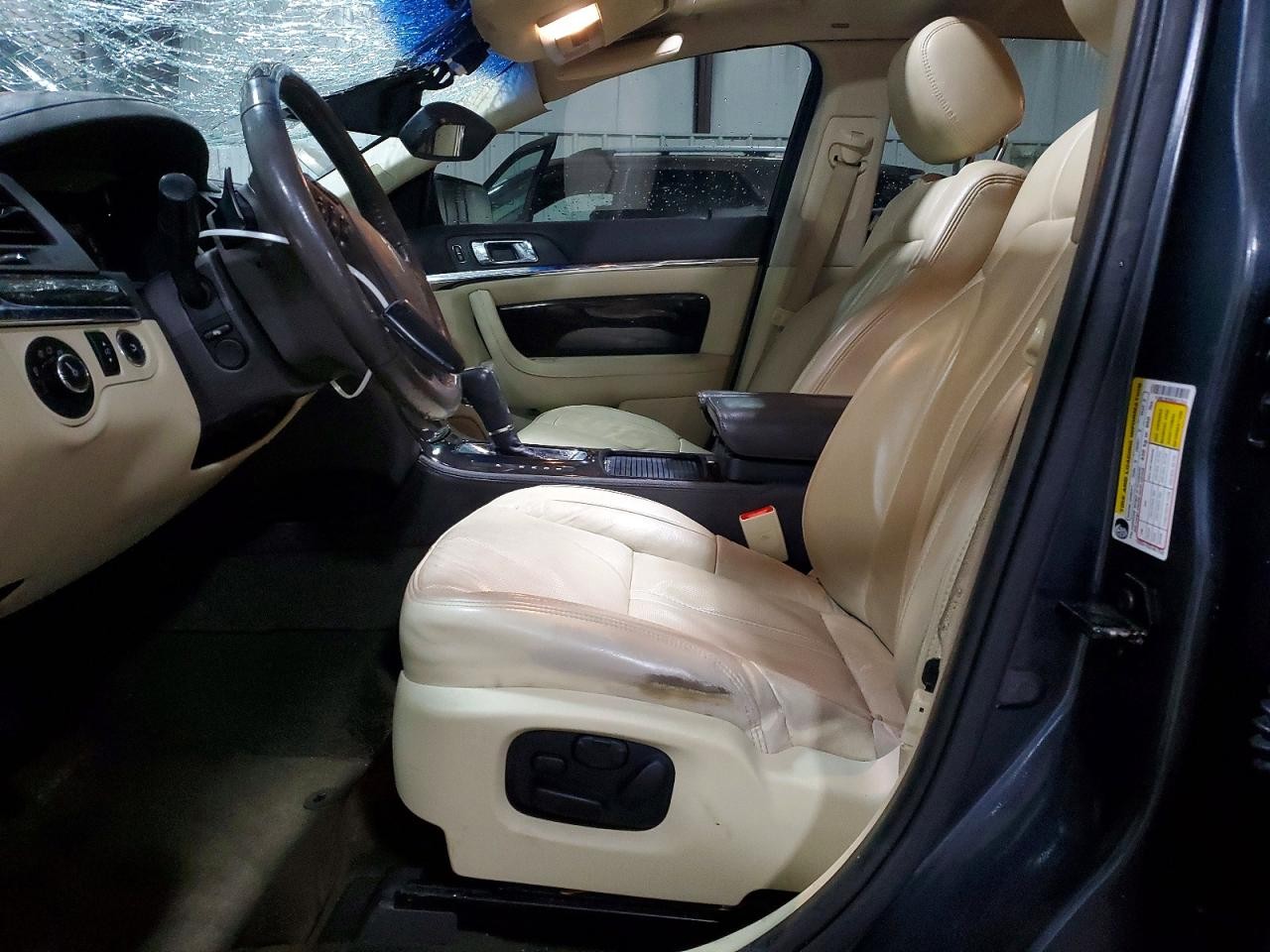 https://f005.backblazeb2.com/file/img-partshotlines-com/Inventory/MA528/Vehicle/71439_07.jpg