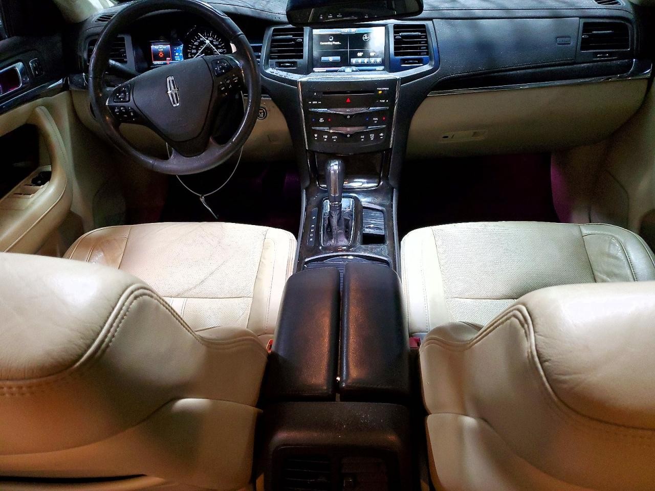https://f005.backblazeb2.com/file/img-partshotlines-com/Inventory/MA528/Vehicle/71439_08.jpg