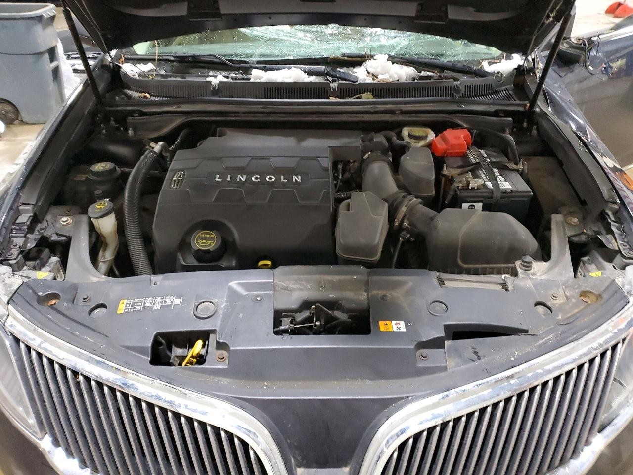 https://f005.backblazeb2.com/file/img-partshotlines-com/Inventory/MA528/Vehicle/71439_10.jpg