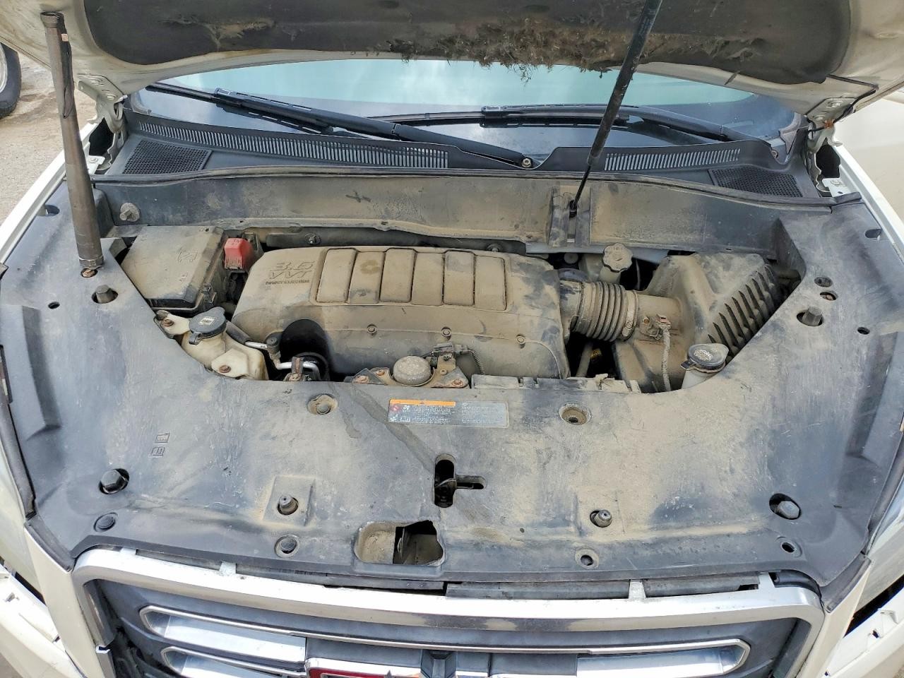 https://f005.backblazeb2.com/file/img-partshotlines-com/Inventory/MA528/Vehicle/71518_11.jpg