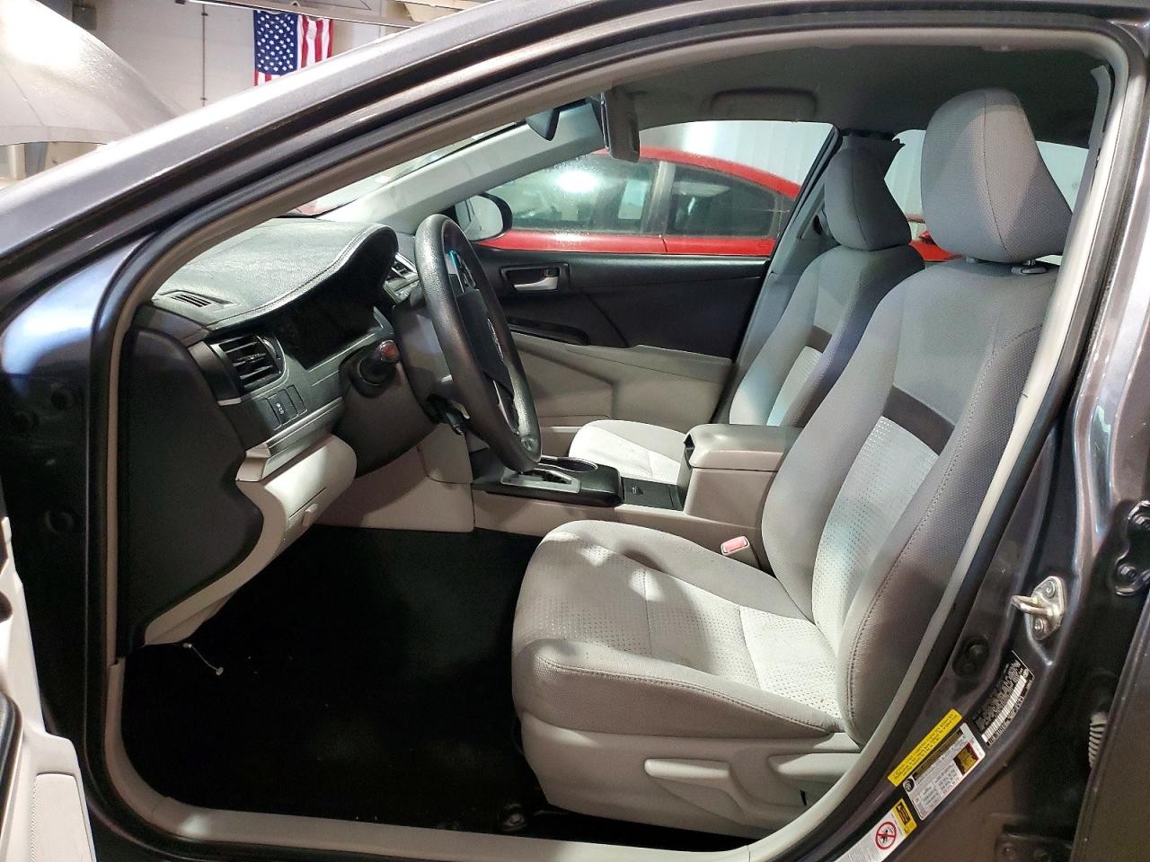 Vehicle/71857_07.jpg
