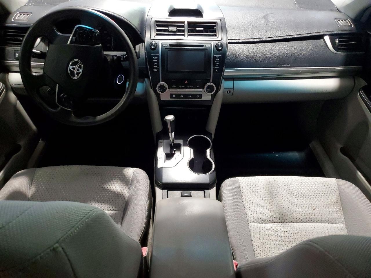 Vehicle/71857_08.jpg