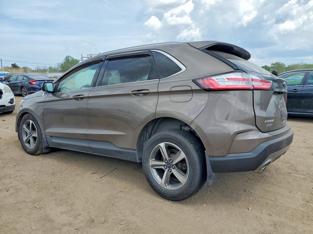Vehicle/71862_02.jpg