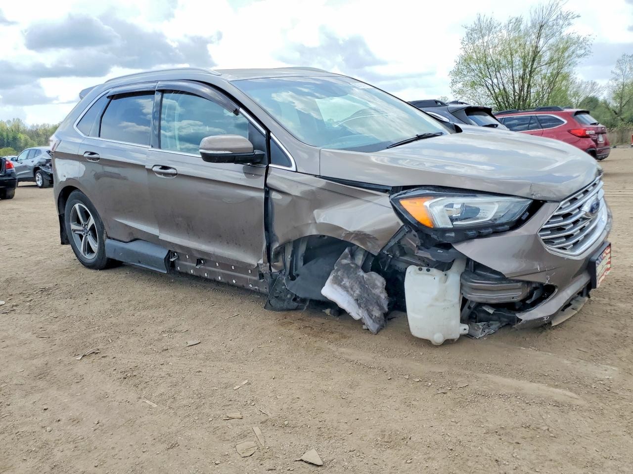 Vehicle/71862_04.jpg