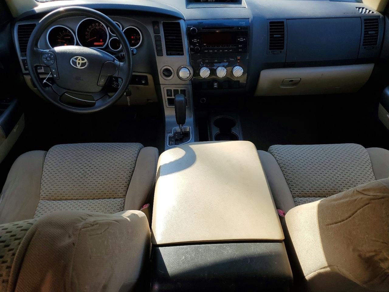 https://f005.backblazeb2.com/file/img-partshotlines-com/Inventory/MA528/Vehicle/71863_08.jpg