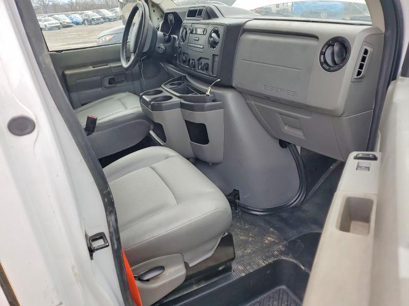 https://f005.backblazeb2.com/file/img-partshotlines-com/Inventory/MA528/Vehicle/72165_08.jpg