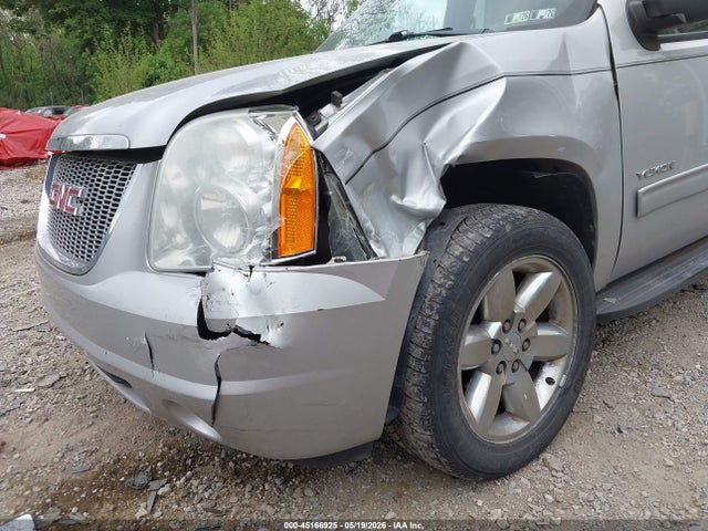 https://f005.backblazeb2.com/file/img-partshotlines-com/Inventory/MA528/Vehicle/72617_06.jpg