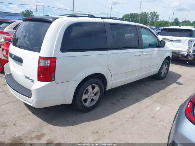https://f005.backblazeb2.com/file/img-partshotlines-com/Inventory/MA528/Vehicle/72765_04.jpg