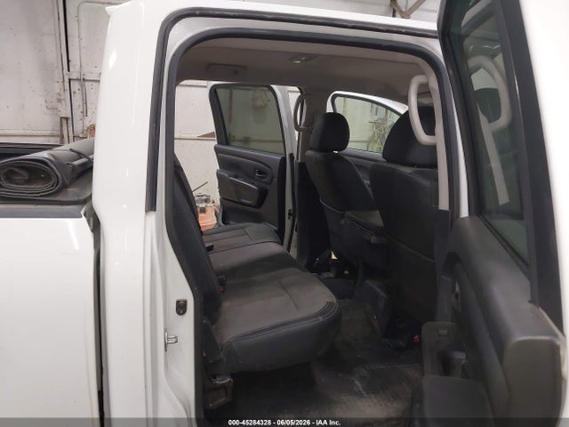 https://f005.backblazeb2.com/file/img-partshotlines-com/Inventory/MA528/Vehicle/73001_08.jpg