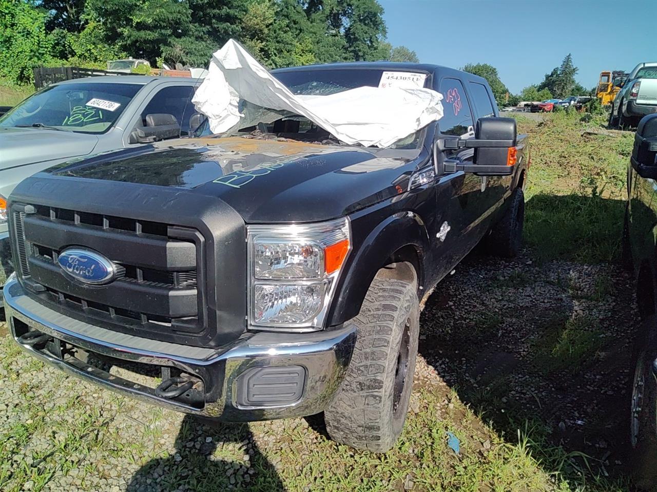 https://f005.backblazeb2.com/file/img-partshotlines-com/Inventory/MA528/Vehicle/73072_11.jpg