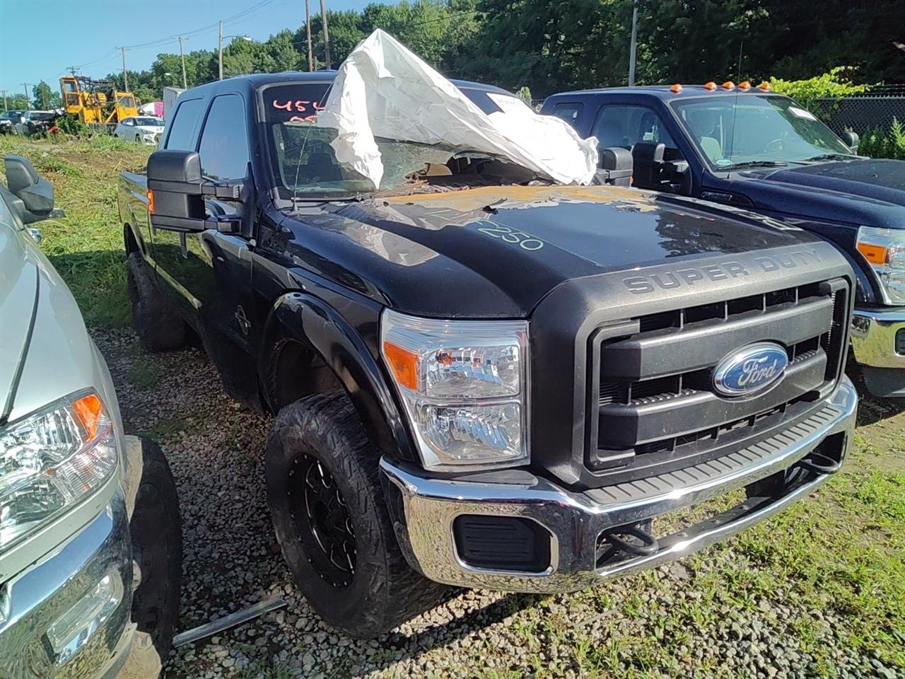 https://f005.backblazeb2.com/file/img-partshotlines-com/Inventory/MA528/Vehicle/73072_12.jpg