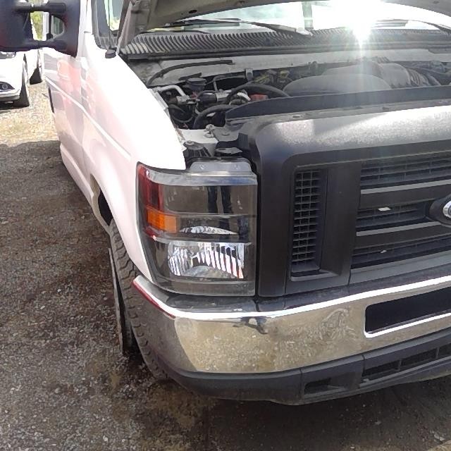 https://f005.backblazeb2.com/file/img-partshotlines-com/Inventory/MA528/Vehicle/73213_03.jpg