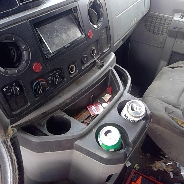 https://f005.backblazeb2.com/file/img-partshotlines-com/Inventory/MA528/Vehicle/73213_09.jpg