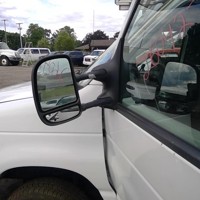 https://f005.backblazeb2.com/file/img-partshotlines-com/Inventory/MA528/Vehicle/73213_10.jpg