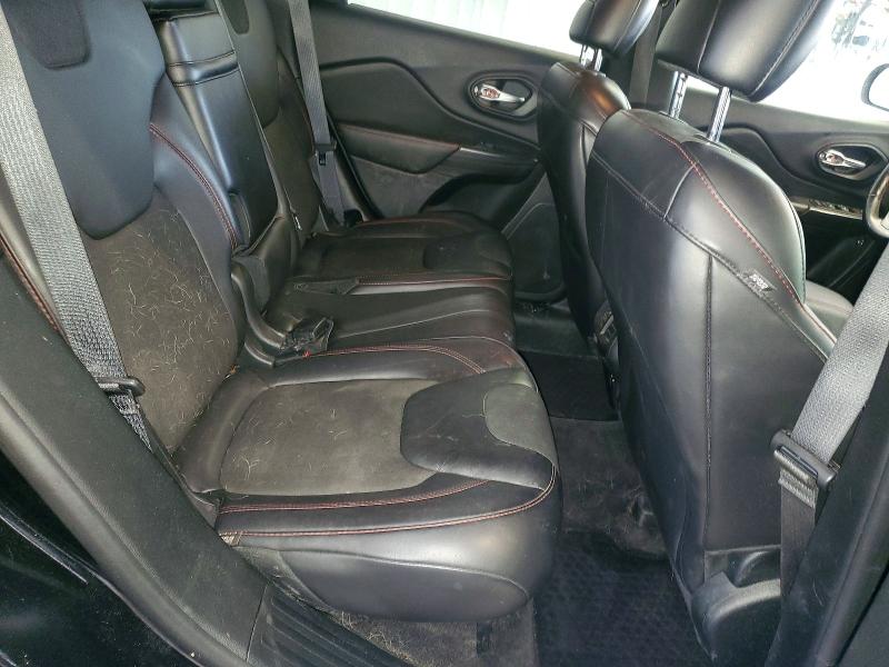 https://f005.backblazeb2.com/file/img-partshotlines-com/Inventory/MA528/Vehicle/73259_10.jpg