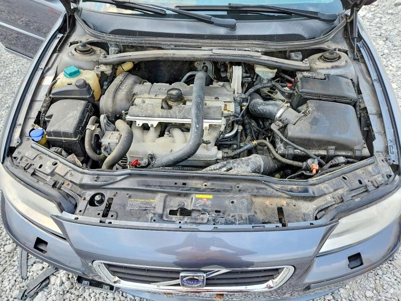 https://f005.backblazeb2.com/file/img-partshotlines-com/Inventory/MA528/Vehicle/73474_10.jpg