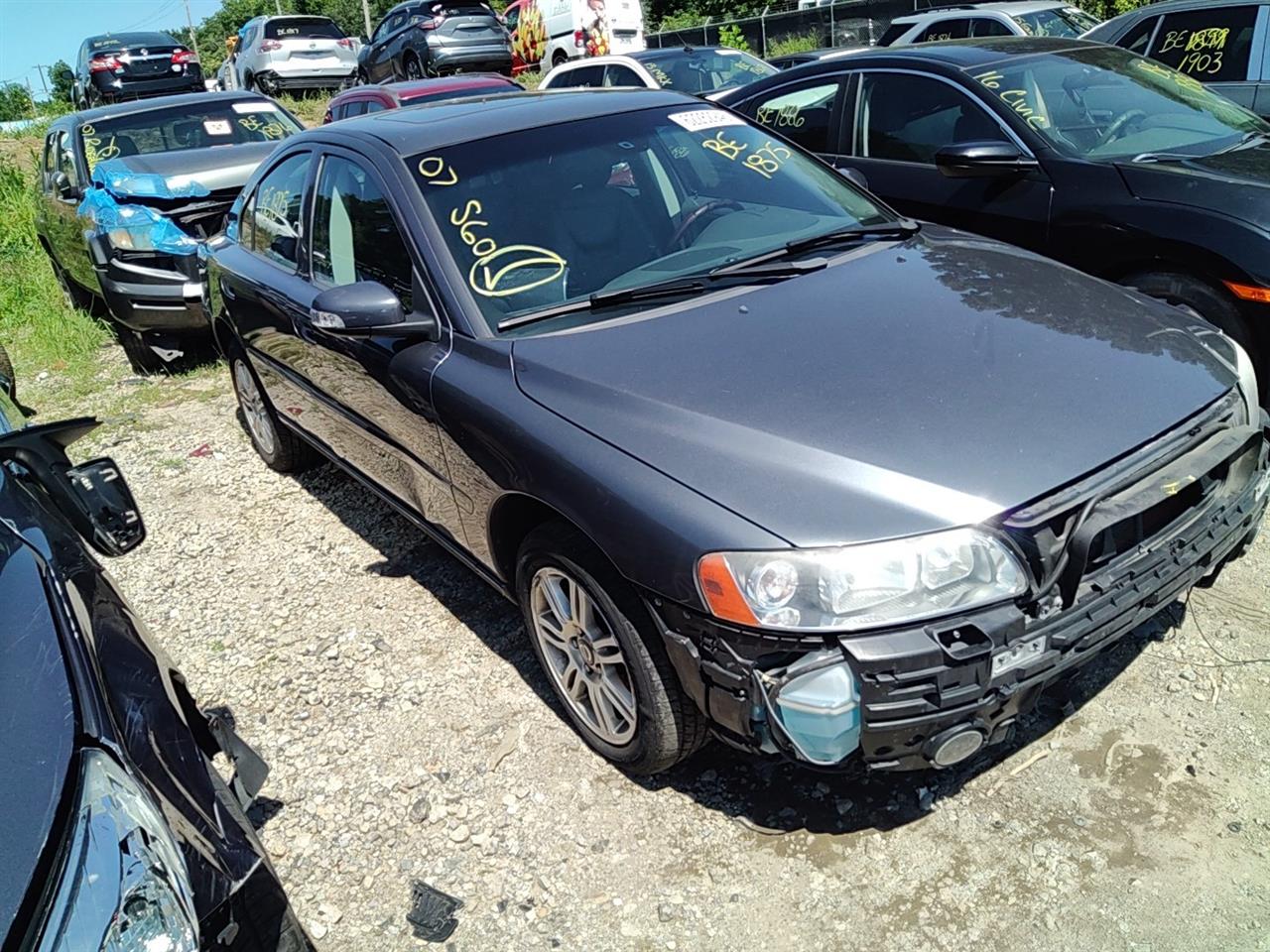 https://f005.backblazeb2.com/file/img-partshotlines-com/Inventory/MA528/Vehicle/73474_11.jpg