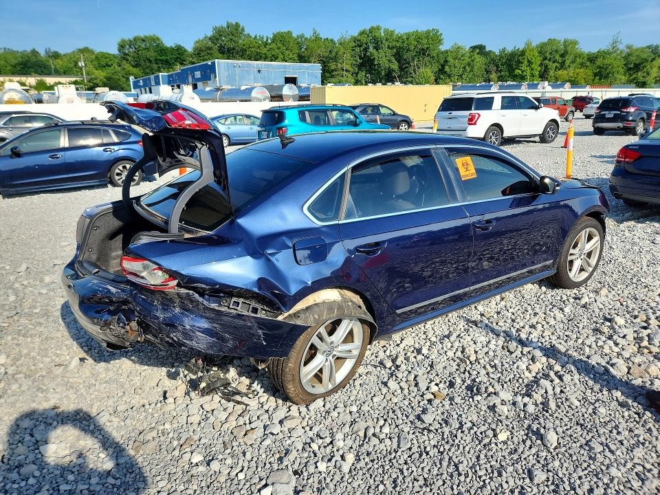 https://f005.backblazeb2.com/file/img-partshotlines-com/Inventory/MA528/Vehicle/73477_03.jpg