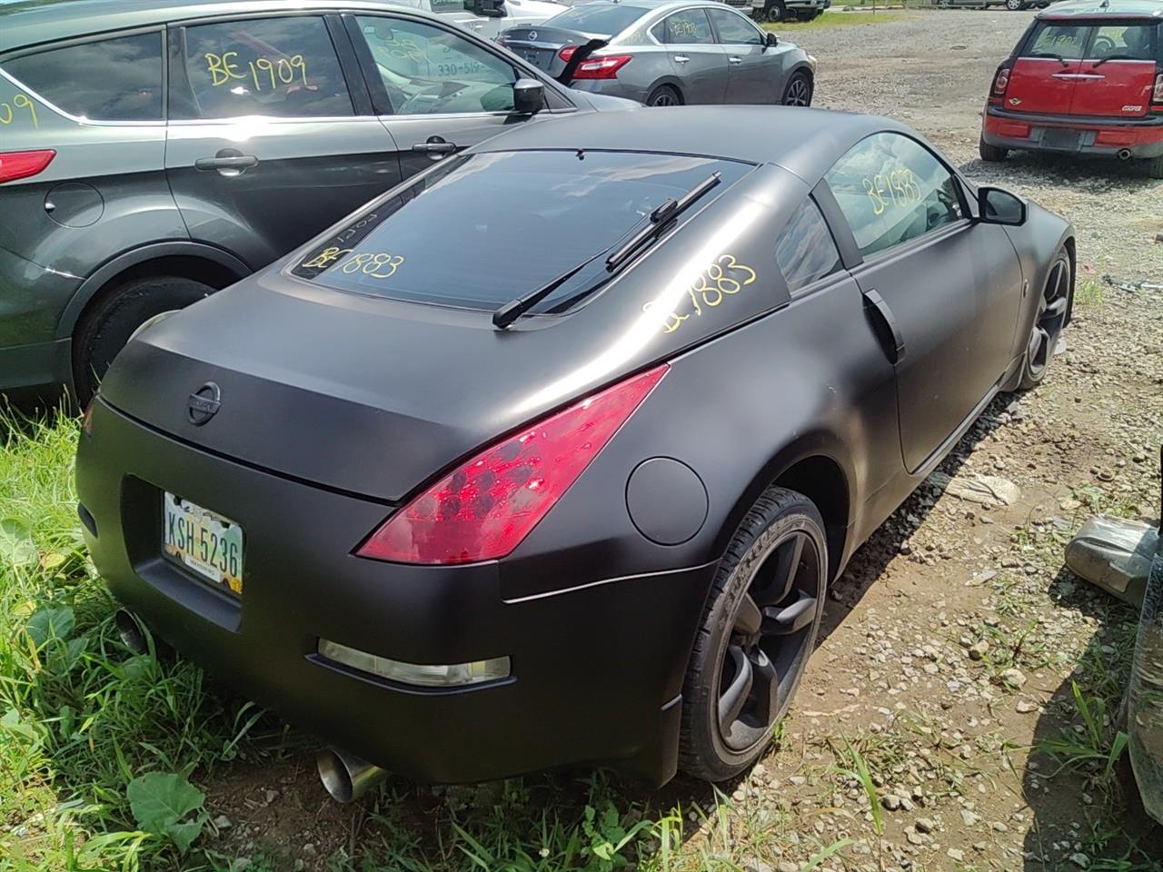 https://f005.backblazeb2.com/file/img-partshotlines-com/Inventory/MA528/Vehicle/73511_04.jpg