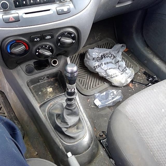 https://f005.backblazeb2.com/file/img-partshotlines-com/Inventory/MA528/Vehicle/73549_06.jpg