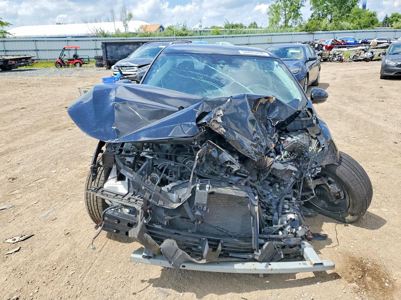 https://f005.backblazeb2.com/file/img-partshotlines-com/Inventory/MA528/Vehicle/73555_05.jpg
