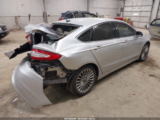 Vehicle/73642_04.jpg
