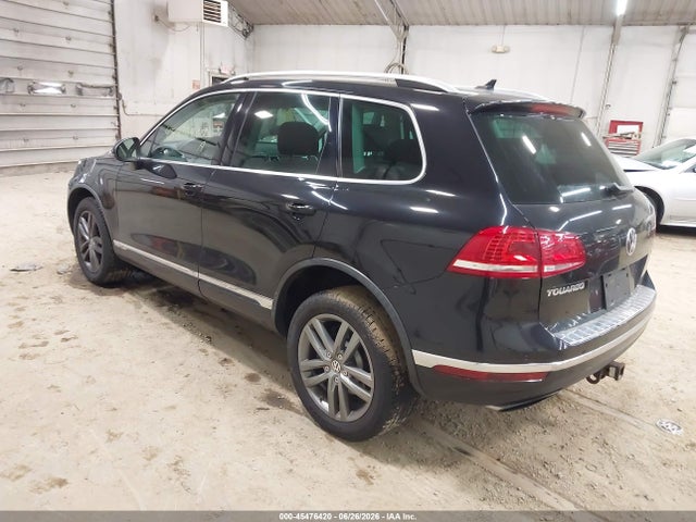 https://f005.backblazeb2.com/file/img-partshotlines-com/Inventory/MA528/Vehicle/73646_03.jpg