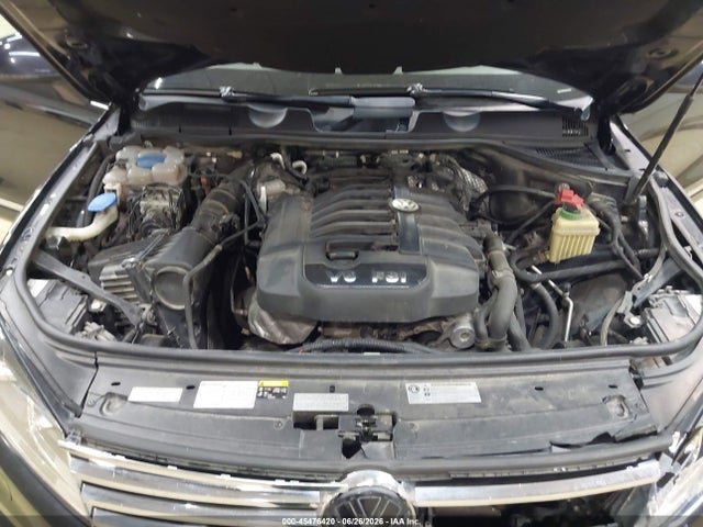 https://f005.backblazeb2.com/file/img-partshotlines-com/Inventory/MA528/Vehicle/73646_10.jpg