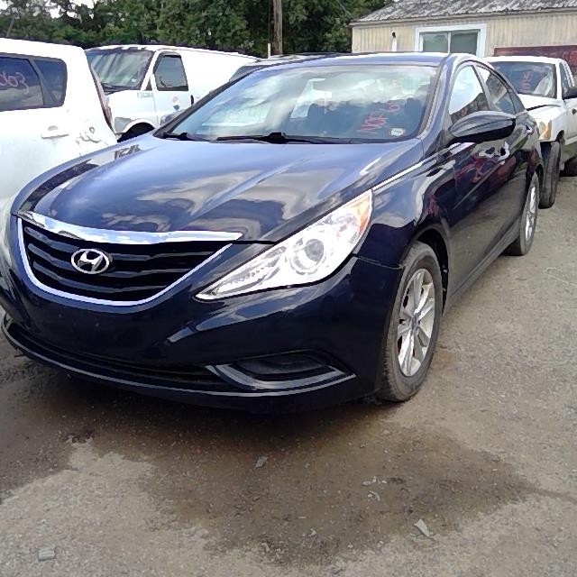 https://f005.backblazeb2.com/file/img-partshotlines-com/Inventory/MA528/Vehicle/73681_01.jpg