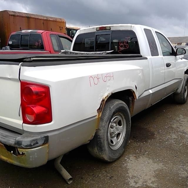 https://f005.backblazeb2.com/file/img-partshotlines-com/Inventory/MA528/Vehicle/73682_03.jpg
