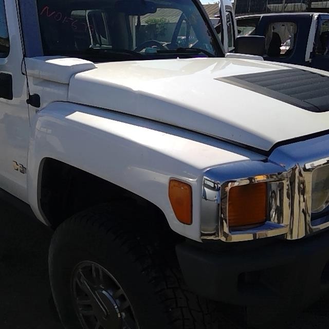 https://f005.backblazeb2.com/file/img-partshotlines-com/Inventory/MA528/Vehicle/73717_04.jpg