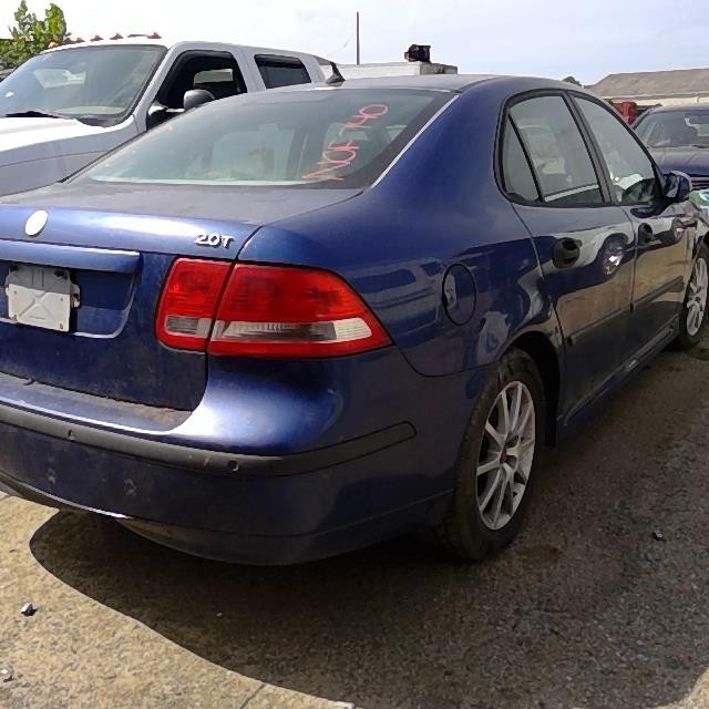 https://f005.backblazeb2.com/file/img-partshotlines-com/Inventory/MA528/Vehicle/74213_03.jpg