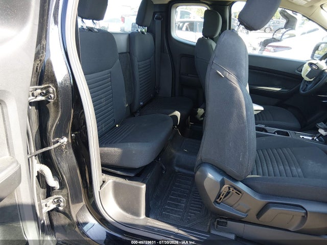 Vehicle/74468_08.jpg