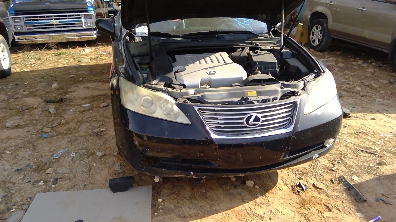 https://f005.backblazeb2.com/file/img-partshotlines-com/Inventory/MA557/Vehicle/20018_01.jpg