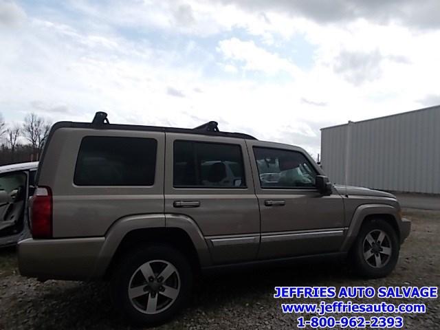 b/a/c/b/g/43dc2099-e90e-4d2a-abfe-8bb3b3d34033.jpg