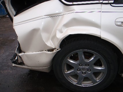 https://f005.backblazeb2.com/file/img-partshotlines-com/Inventory/MA61/Vehicle/25631_11.jpg